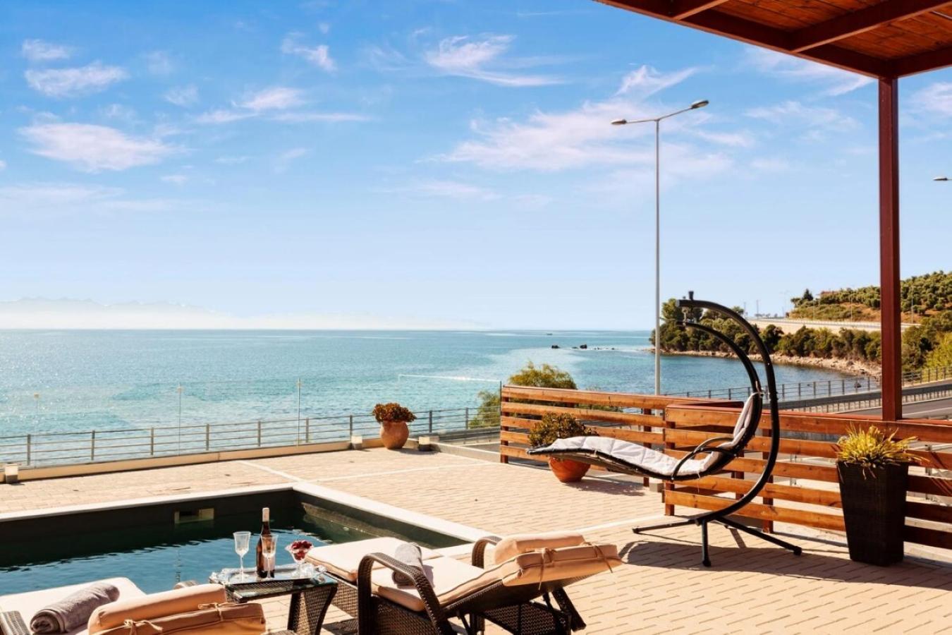 Seaside Summer Bliss - Aurora Luxury Pool Paradise Petalídhion Eksteriør billede