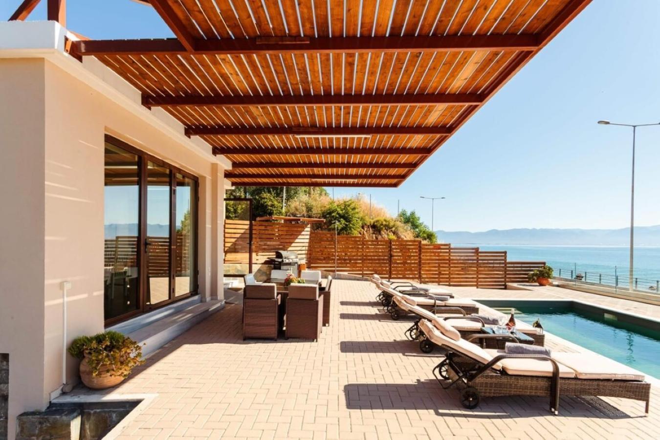 Seaside Summer Bliss - Aurora Luxury Pool Paradise Petalídhion Eksteriør billede